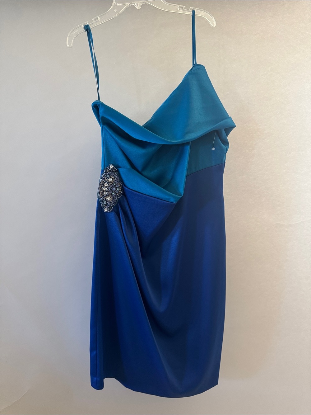 Jessica Howard Two-Tone Teal and Royal Blue One-Shoulder Dress